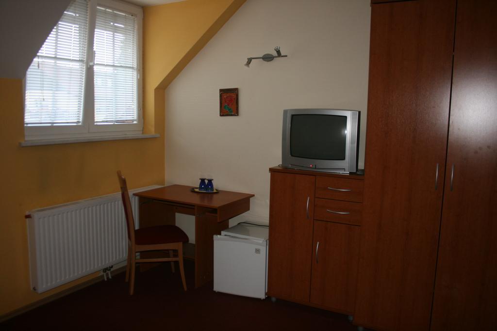 Guest House Klub Kovac Naklo Habitación foto